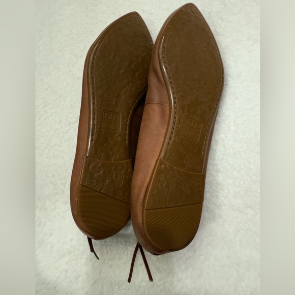 NWOB Frye Regina Ballet Flats - Picture 2 of 4